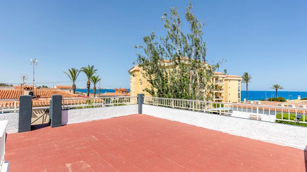 Reventa - Chalets -
Torrevieja - Rocio del Mar