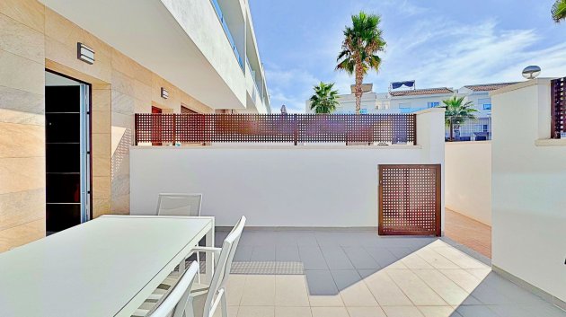 Reventa - Adosado -
Torrevieja - Los Balcones