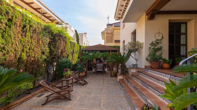 Reventa - Chalets -
Torrevieja - La Veleta