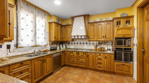 Reventa - Chalets -
Torrevieja - La Veleta