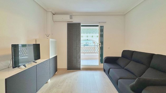 Resale - Apartments -
Torrevieja - La Mata
