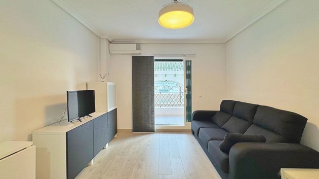Resale - Apartments -
Torrevieja - La Mata