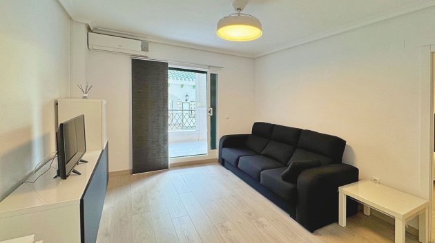 Resale - Apartments -
Torrevieja - La Mata