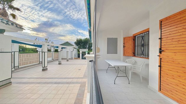 Resale - Apartments -
Torrevieja - La Mata