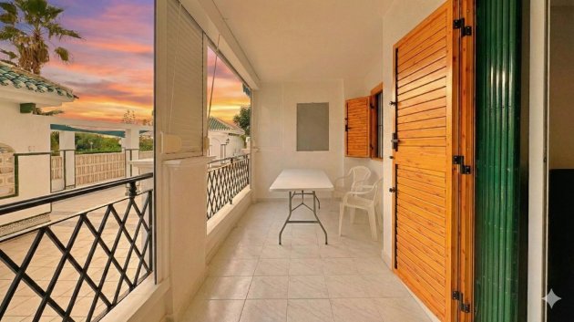 Resale - Apartments -
Torrevieja - La Mata