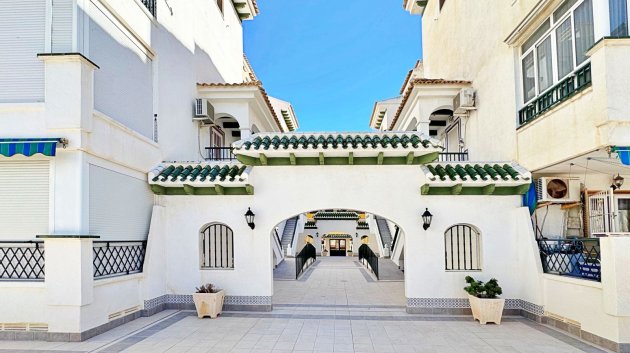 Resale - Apartments -
Torrevieja - La Mata