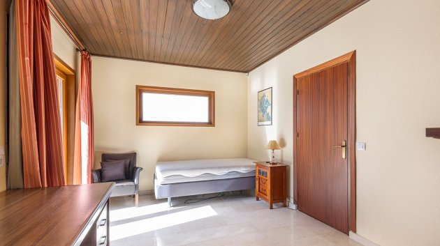 Reventa - Chalets -
Orihuela Costa - Las Filipinas