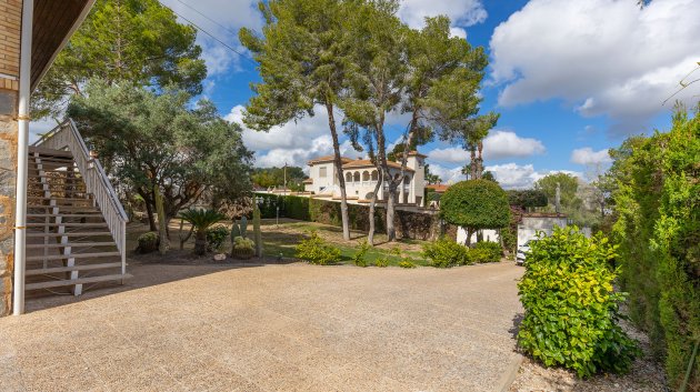 Reventa - Chalets -
Orihuela Costa - Las Filipinas