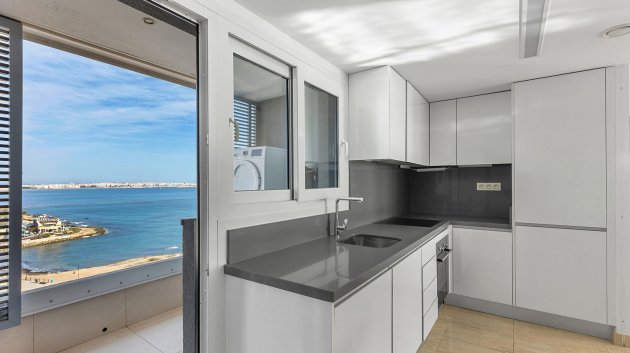 Reventa - Ático -
Torrevieja - Punta Prima