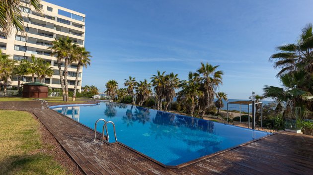 Reventa - Ático -
Torrevieja - Punta Prima