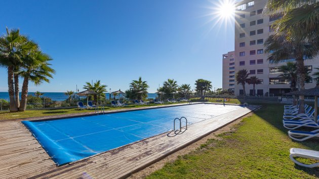Reventa - Ático -
Torrevieja - Punta Prima