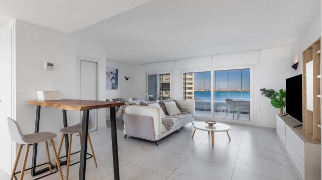 Reventa - Apartamentos -
Torrevieja - Punta Prima