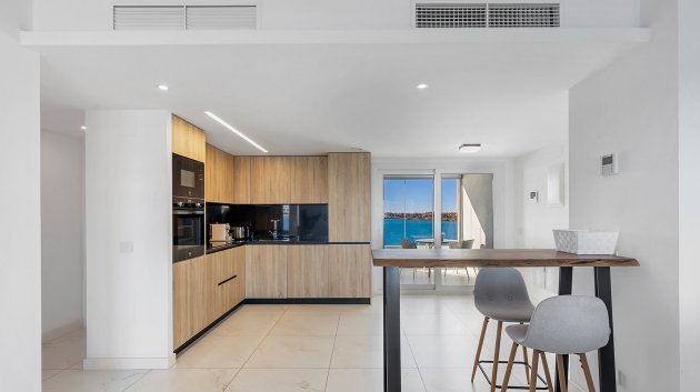Reventa - Apartamentos -
Torrevieja - Punta Prima