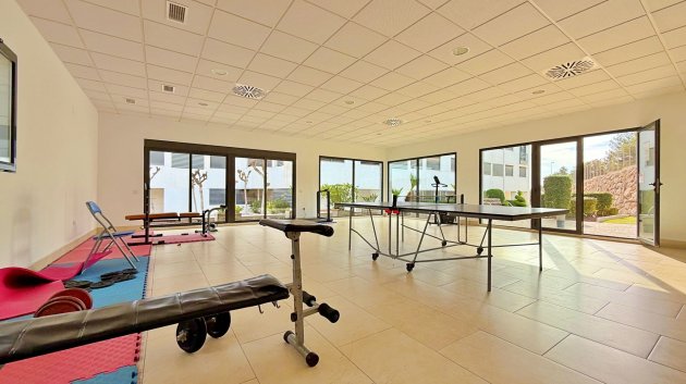 Reventa - Apartamentos -
Orihuela Costa - Campoamor