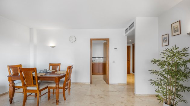 Reventa - Apartamentos -
Torrevieja - Punta Prima