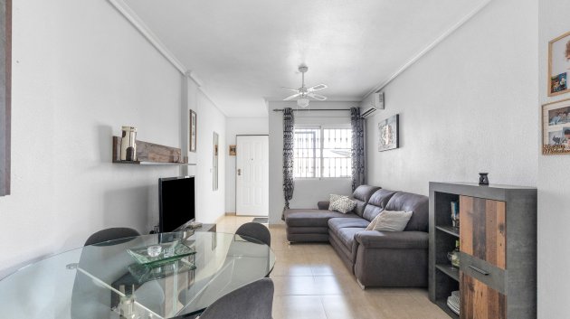 Reventa - Apartamentos -
Orihuela Costa - Los Altos