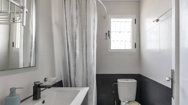 Reventa - Apartamentos -
Orihuela Costa - Los Altos