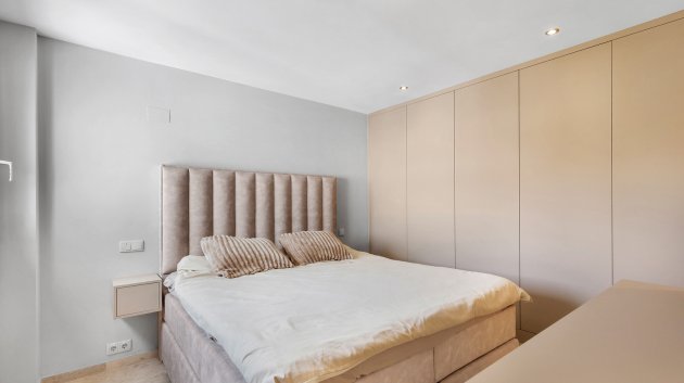 Reventa - Apartamentos -
Torrevieja - Punta Prima