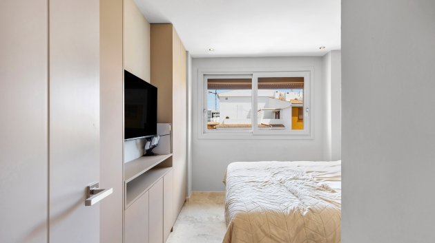 Reventa - Apartamentos -
Torrevieja - Punta Prima