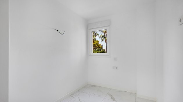 Reventa - Apartamentos -
Torrevieja - Punta Prima
