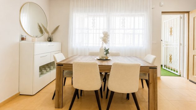 Reventa - Adosado -
Orihuela Costa - Punta Prima