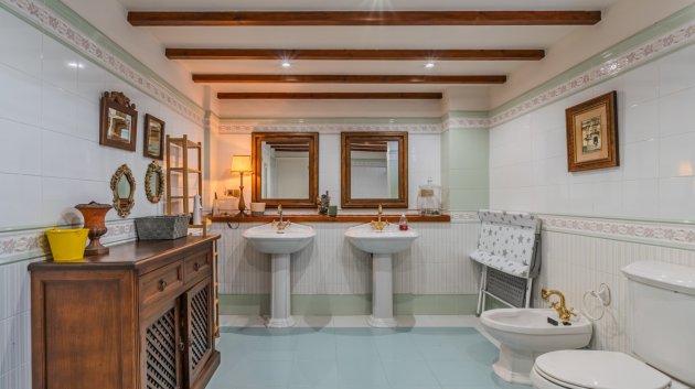 Resale - Apartments -
Guardamar del Segura