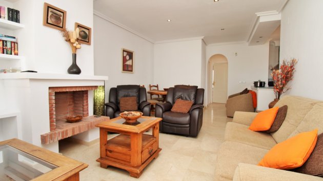 Reventa - Apartamentos -
Villamartín - PAU 8