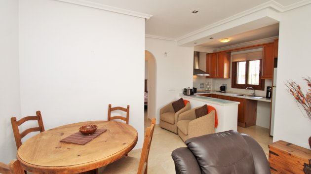 Reventa - Apartamentos -
Villamartín - PAU 8