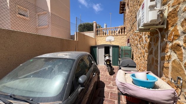 Reventa - Chalets -
San Fulgencio - La Escuera