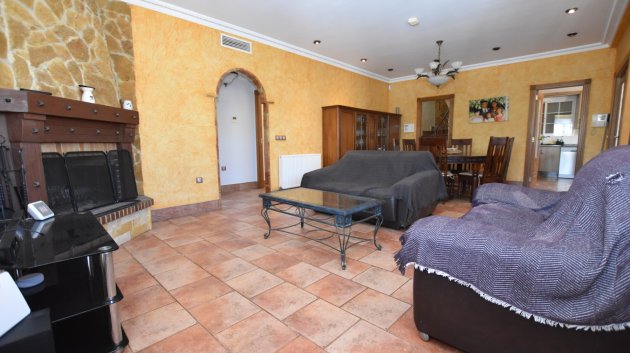 Reventa - Chalets -
San Fulgencio - La Escuera
