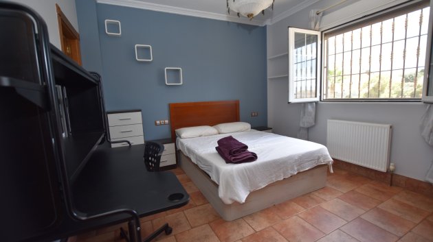 Reventa - Chalets -
San Fulgencio - La Escuera