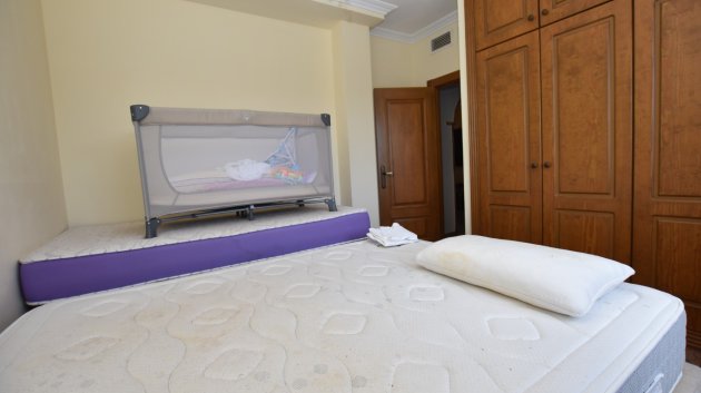 Reventa - Chalets -
San Fulgencio - La Escuera