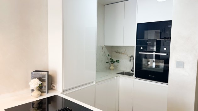 Reventa - Apartamentos -
Torrevieja - Center