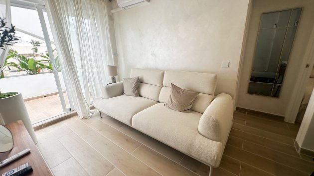 Reventa - Apartamentos -
Torrevieja - Center