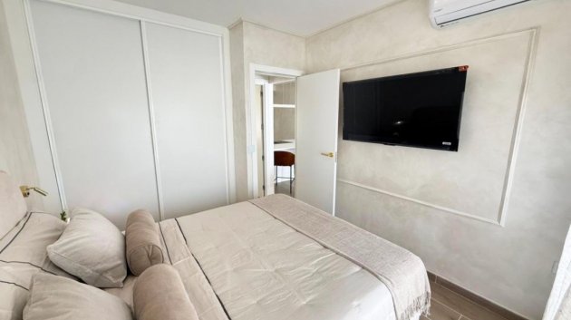 Reventa - Apartamentos -
Torrevieja - Center