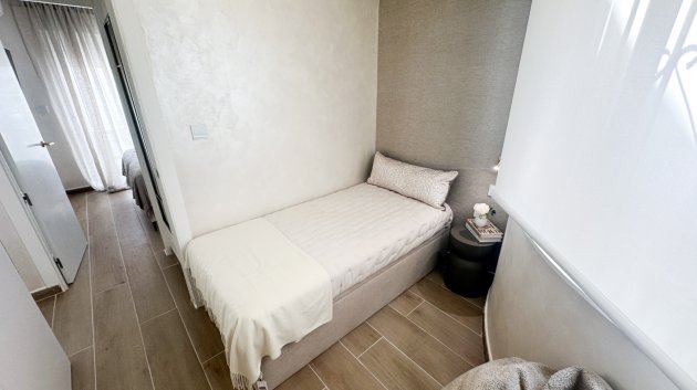 Reventa - Apartamentos -
Torrevieja - Center