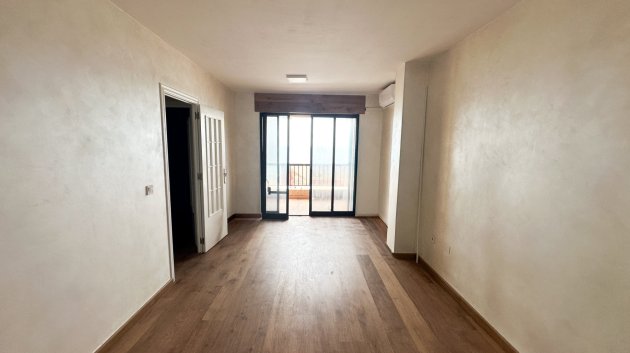 Resale - Apartments -
Torrevieja - Playa Los Locos