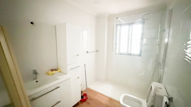 Resale - Apartments -
Torrevieja - Playa Los Locos