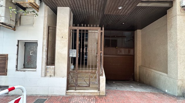 Resale - Apartments -
Torrevieja - Playa Los Locos