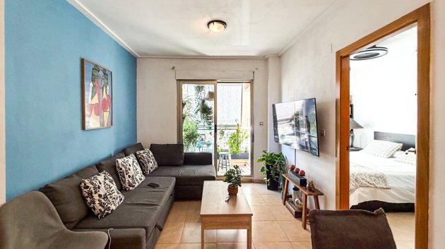 Reventa - Apartamentos -
Torrevieja - Center