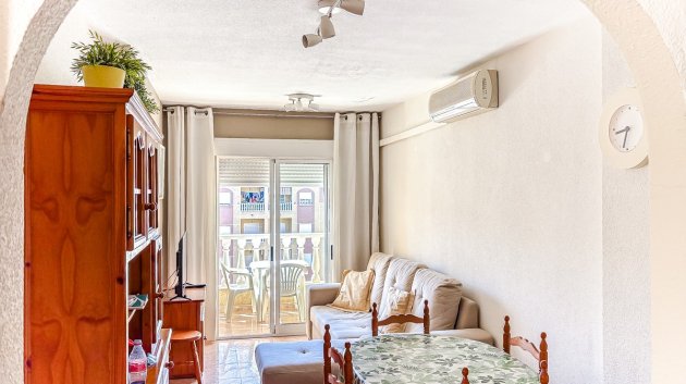 Reventa - Apartamentos -
Torrevieja - Parque de las Naciones