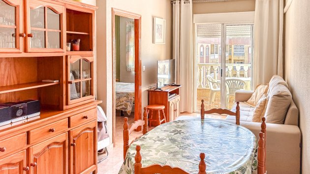 Reventa - Apartamentos -
Torrevieja - Parque de las Naciones