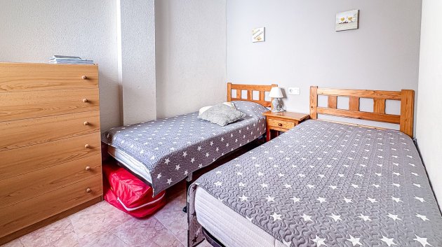 Reventa - Apartamentos -
Torrevieja - Parque de las Naciones