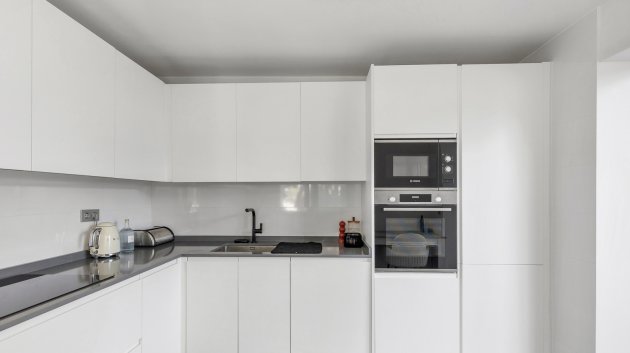 Reventa - Chalets -
Torrevieja - Los Balcones