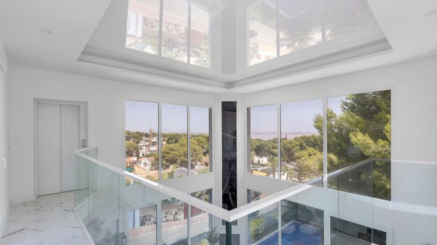 Reventa - Chalets -
Torrevieja - Los Balcones