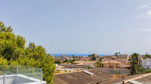 Reventa - Chalets -
Torrevieja - Los Balcones