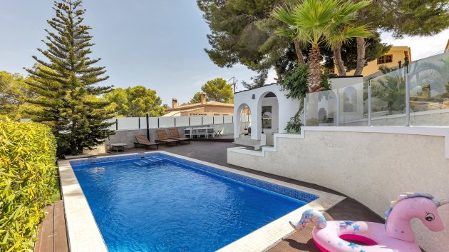 Reventa - Chalets -
Torrevieja - Los Balcones