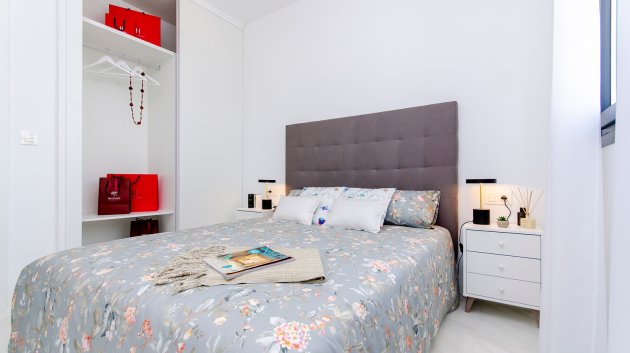 Obra nueva - Chalets -
Vistabella