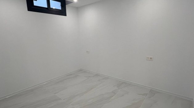Obra nueva - Chalets -
Vistabella