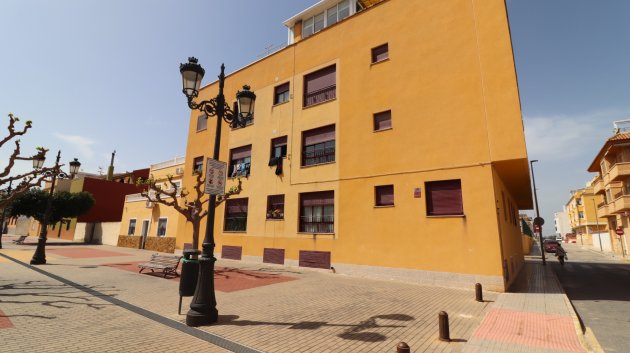 Reventa - Apartamentos -
Formentera del Segura